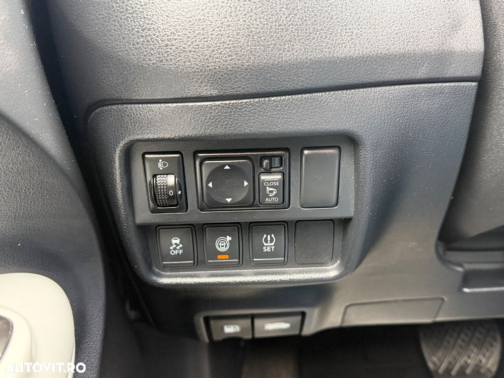 Nissan Juke 1.6 Xtronic Tekna - 24