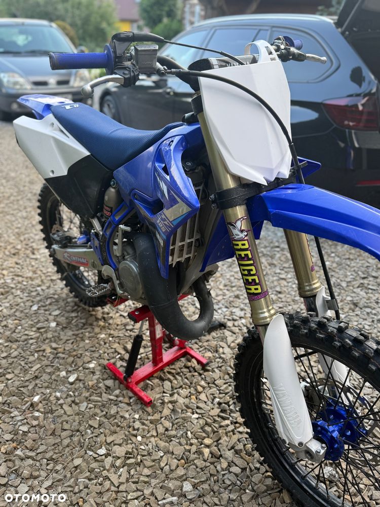 Yamaha YZ - 3