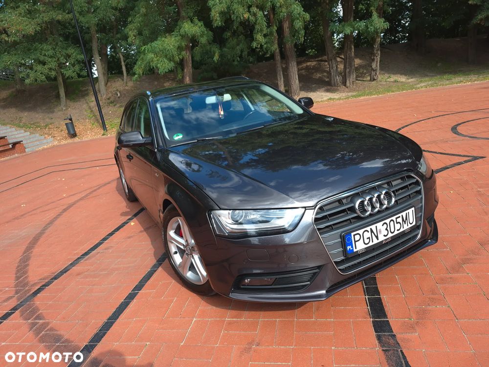 Audi A4 Avant - 11