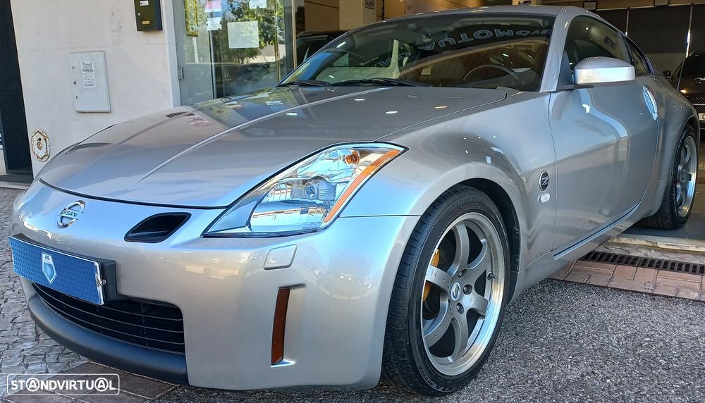 Nissan 350 Z Standard - 2