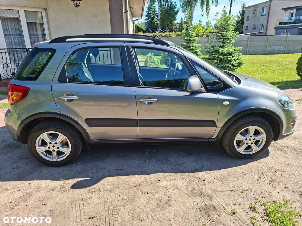 Suzuki SX4 1.6 VVT 4x4 Comfort - 6