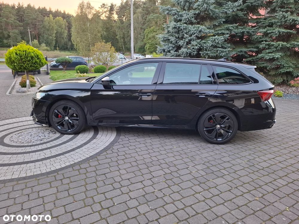 Skoda Octavia Combi 2.0 TDI DSG 4x4 RS Plus - 8