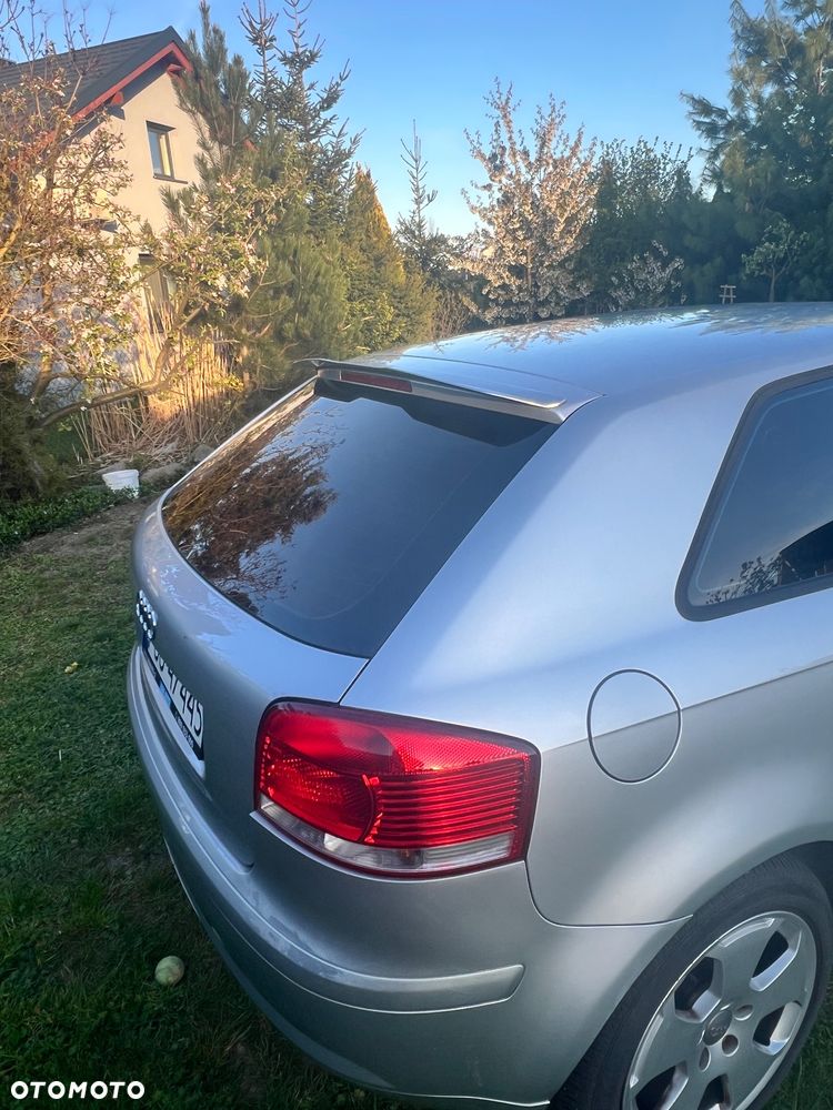 Audi A3 3-drzwiowe 1.6 FSI S Line Sportpaket plus - 6