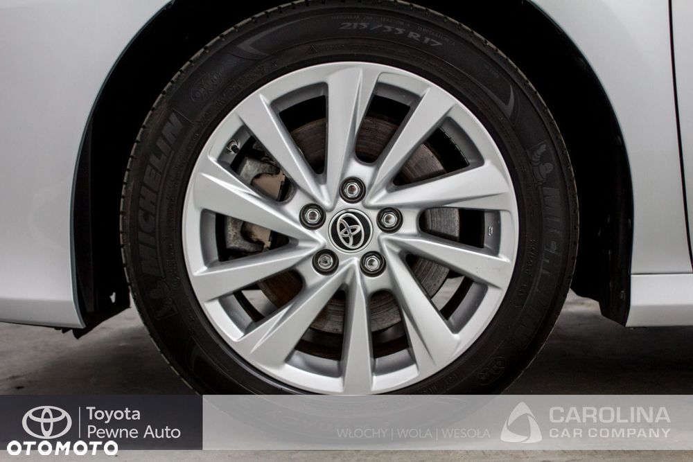 Toyota Camry 2.5 Hybrid Comfort CVT - 20