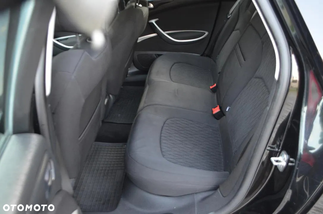 Citroën C5 Tourer HDi 115 FAP Business Class - 15