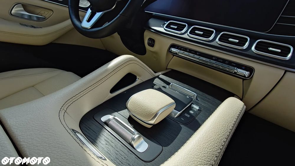 Mercedes-Benz GLE 300 d 4-Matic - 10