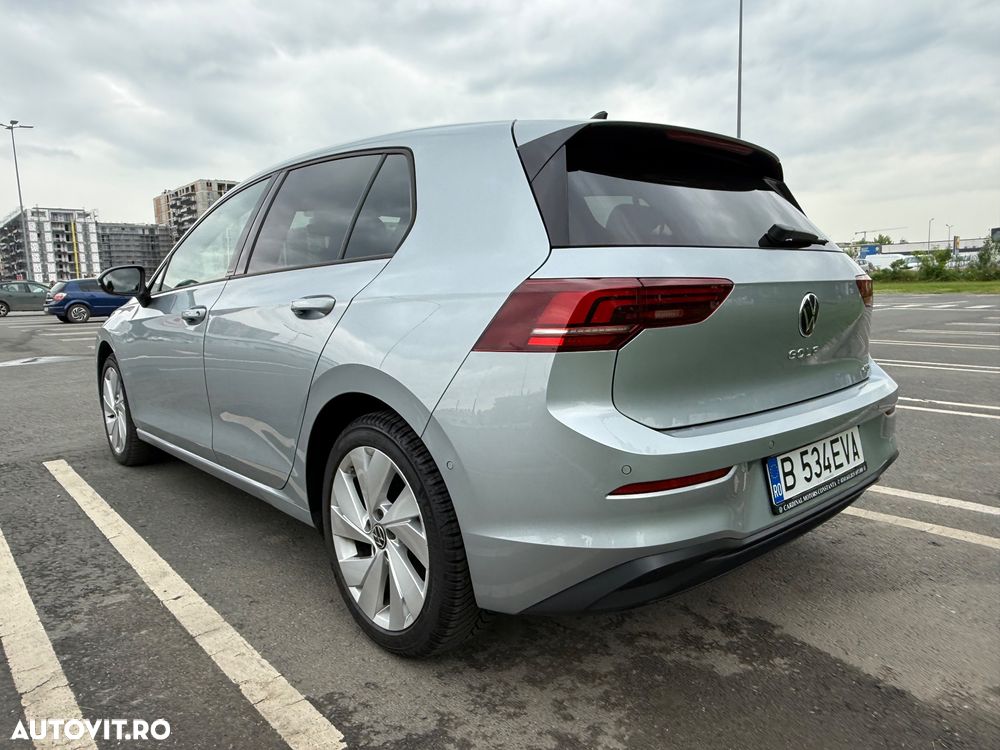 Volkswagen Golf 1.5 eTSI DSG MHEV Life - 6