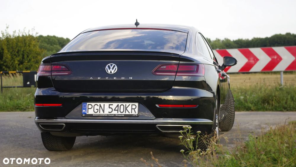 Volkswagen Arteon 2.0 TSI R-Line DSG - 4