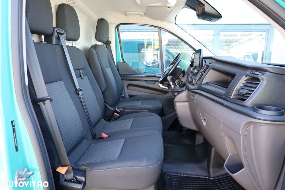 Ford Transit Custom - 14