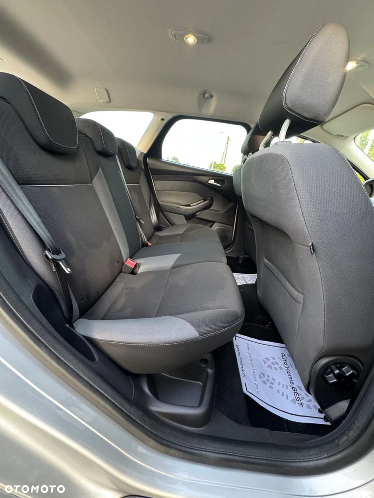 Ford Focus - 9