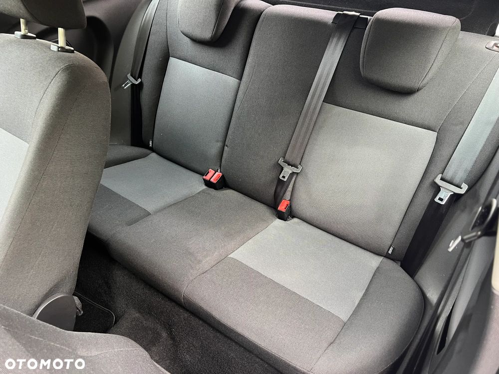 Ford Fiesta 1.25 Ambiente - 13