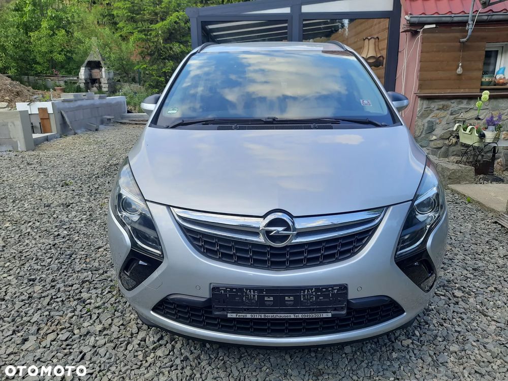 Opel Zafira 1.4 T Elite - 2
