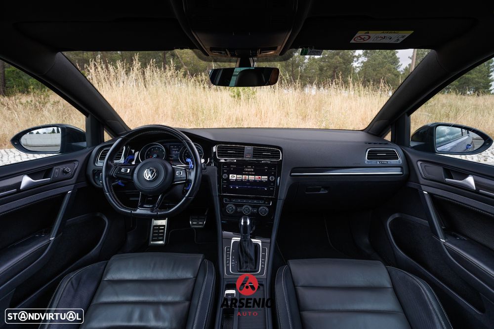 VW Golf 2.0 TSI R DSG - 35