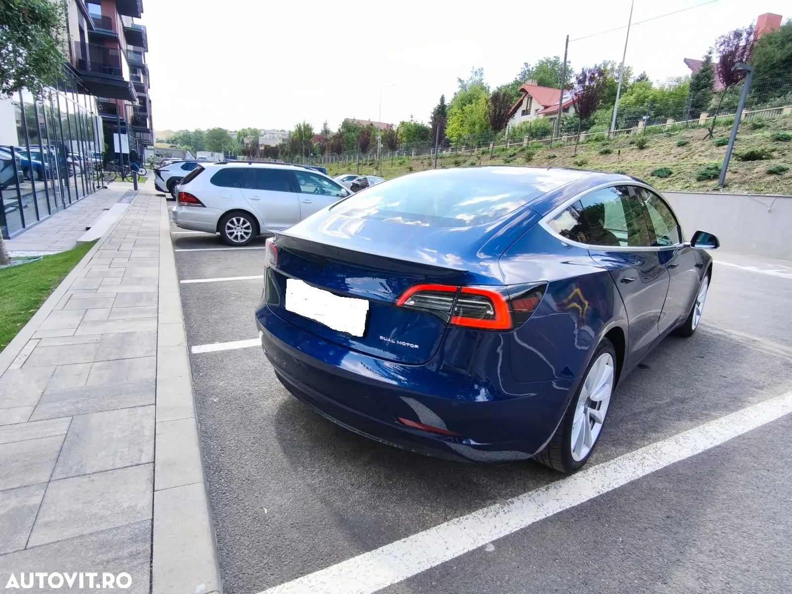 Tesla Model 3 Allradantrieb Dual Motor Performance - 4