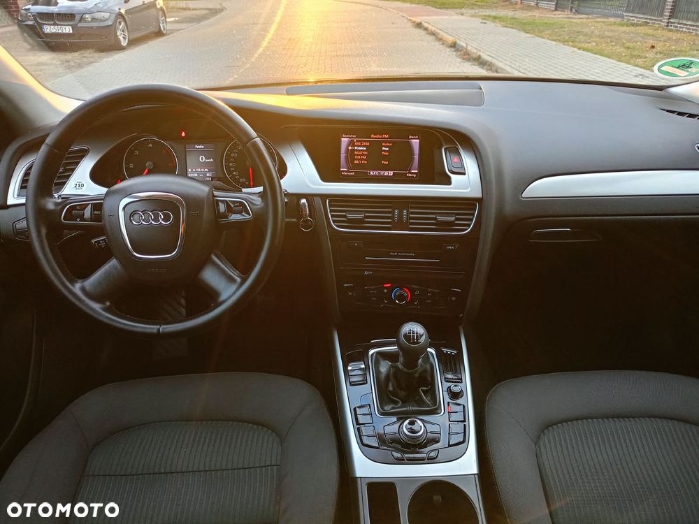 Audi A4 Avant - 9
