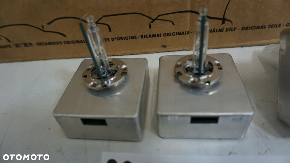 ŻARNIK ŻARÓWKA D5S 12V 25W 9285410171 8W0941235 - 3