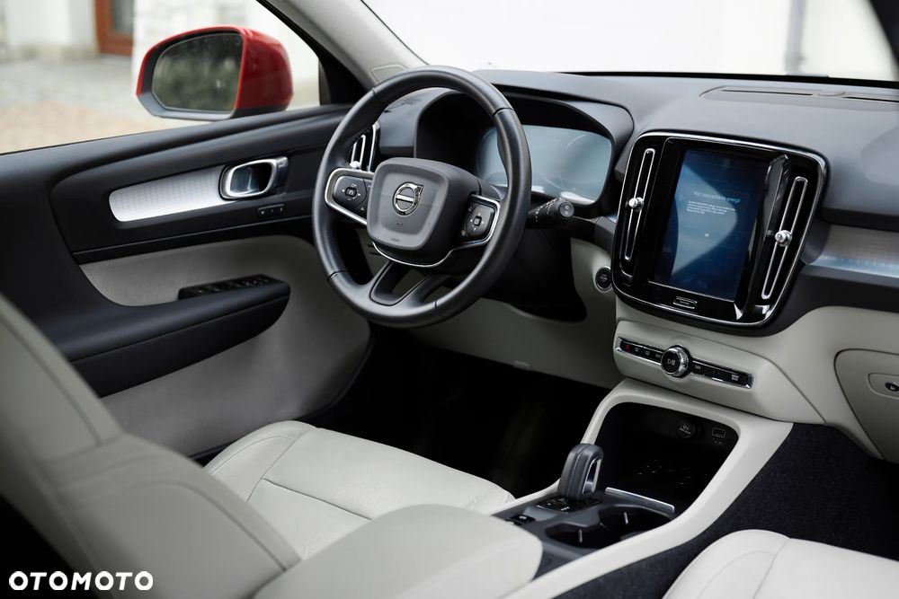 Volvo XC 40 T5 AWD Momentum - 13