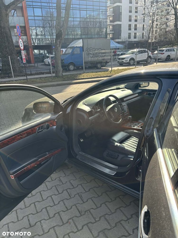 Volkswagen Phaeton 5.0 V10 TDI 4M (5 os) - 7