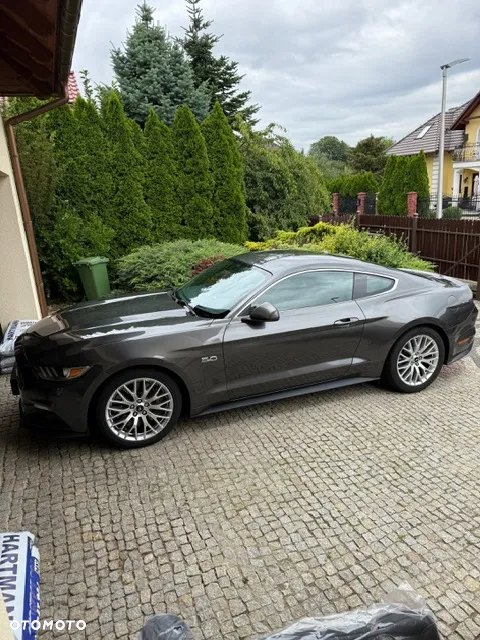 Ford Mustang 5.0 V8 GT - 4