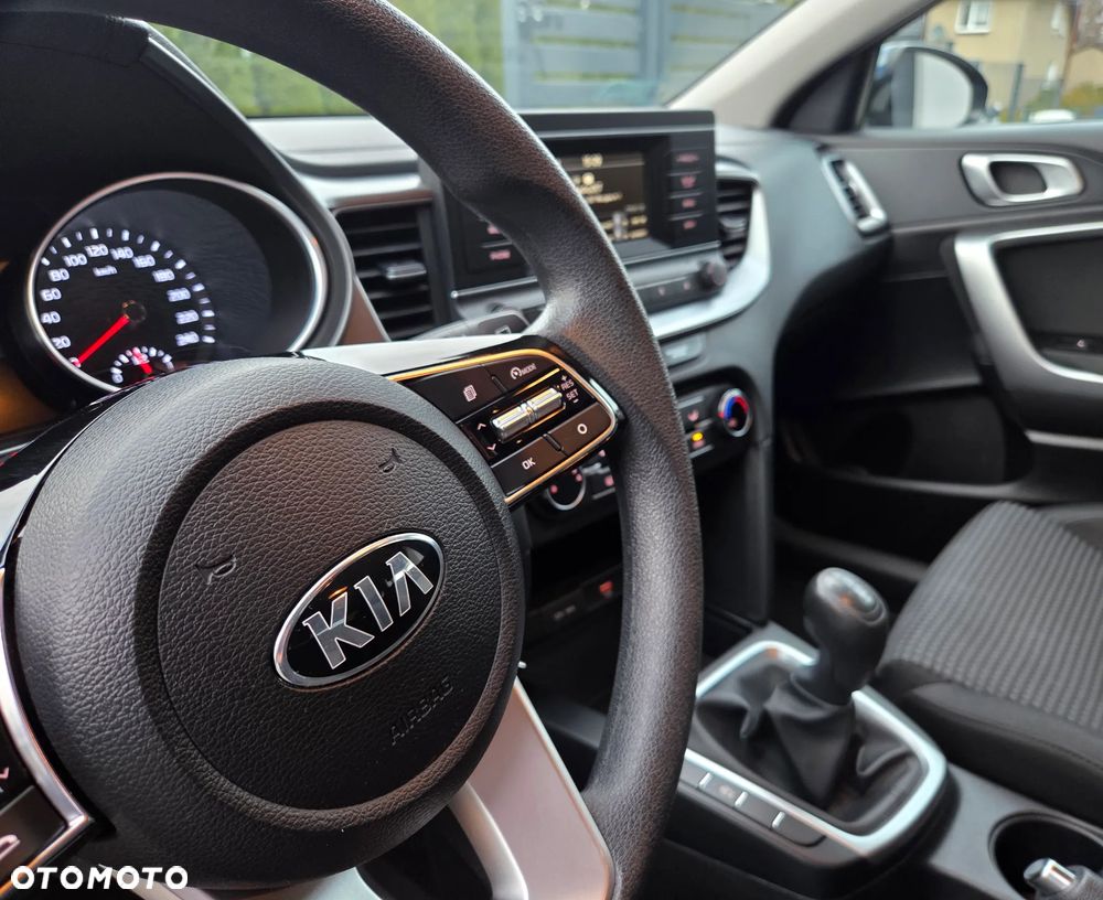 Kia Ceed 1.0 T-GDI S - 22