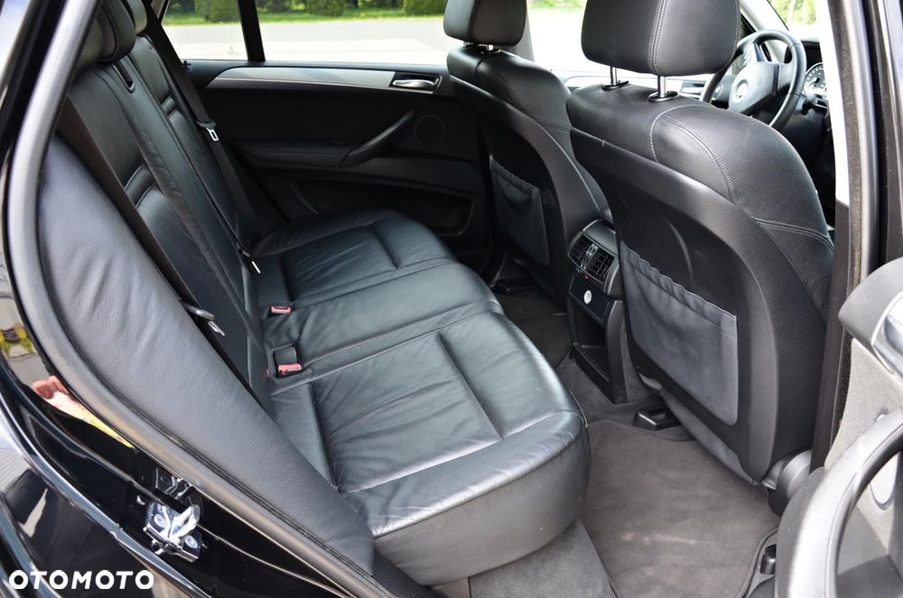 BMW X5 xDrive30d - 33