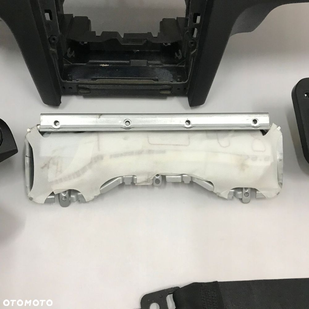 MERCEDES W207 DESKA ROZDZIELCZA KONSOLA KOKPIT PULPIT PODUSZKI AIRBAG AIR BAG PASY KIT SET - 7