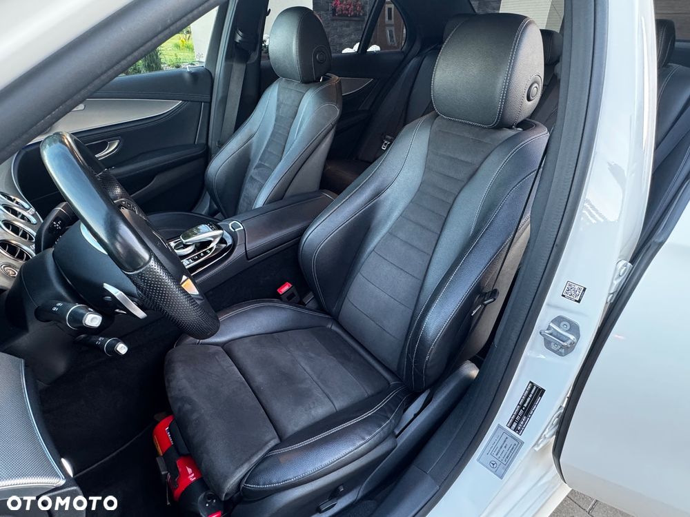 Mercedes-Benz Klasa E 220 d 4-Matic 9G-TRONIC - 17