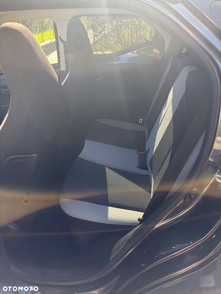 Toyota Aygo - 23