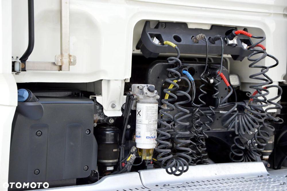 DAF XF 480 ZF INTARDER / TV / KLIMA POSTOJOWA / FULL LED / TRĄBY / MIĘDZYOSIE - 23