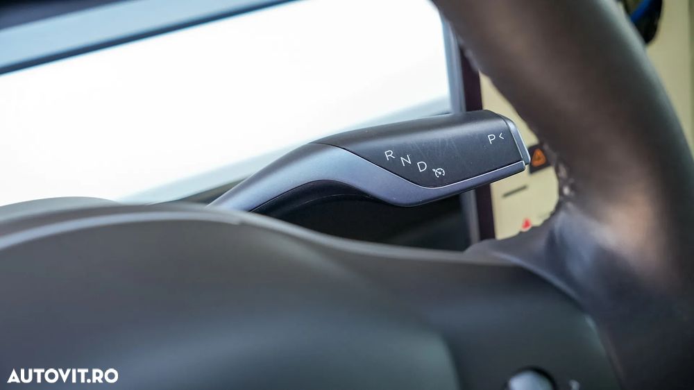 Tesla Model 3 Langstreckenbatterie Allradantrieb Dual Motor - 23