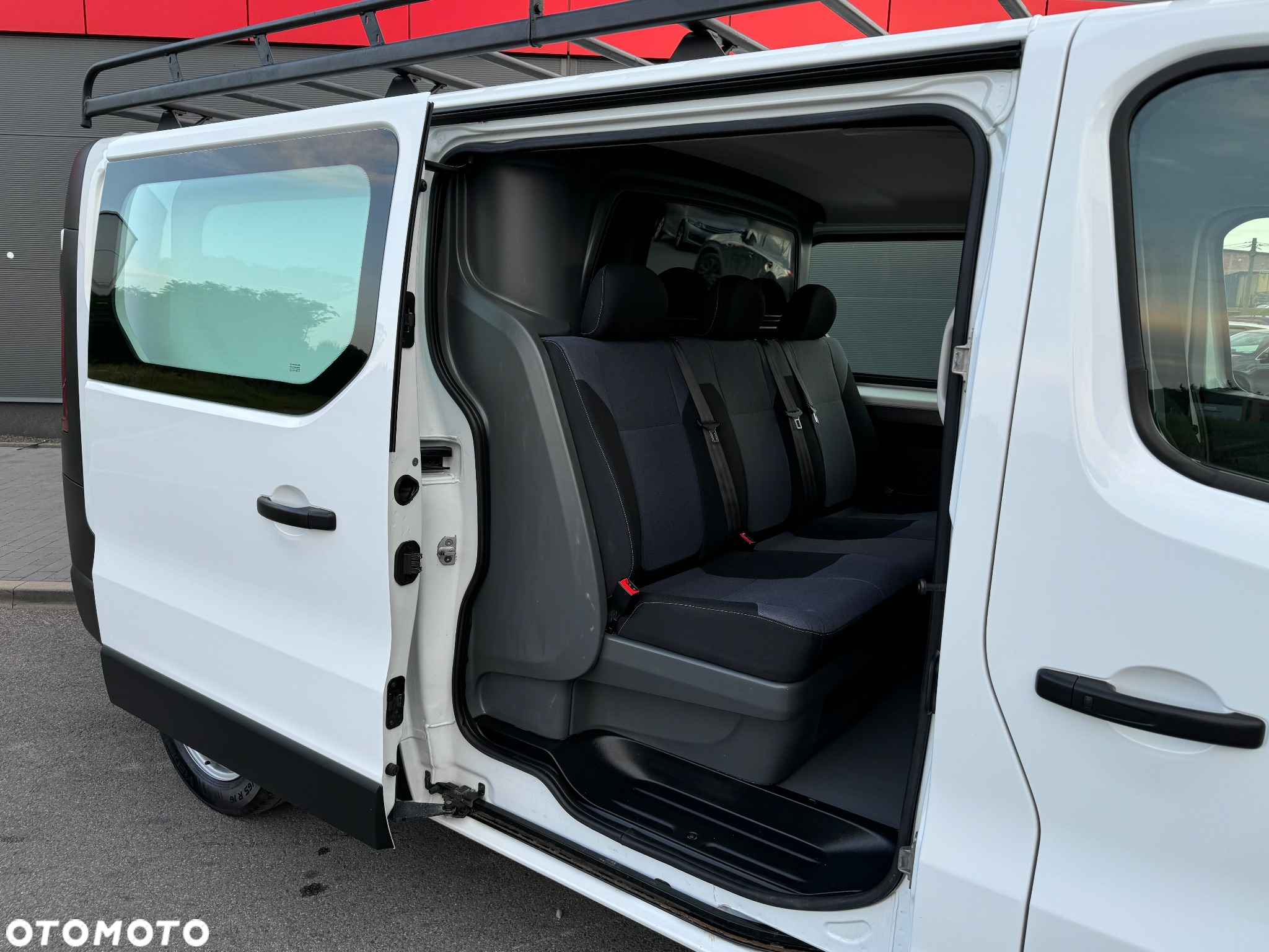 Opel Vivaro Long - 5