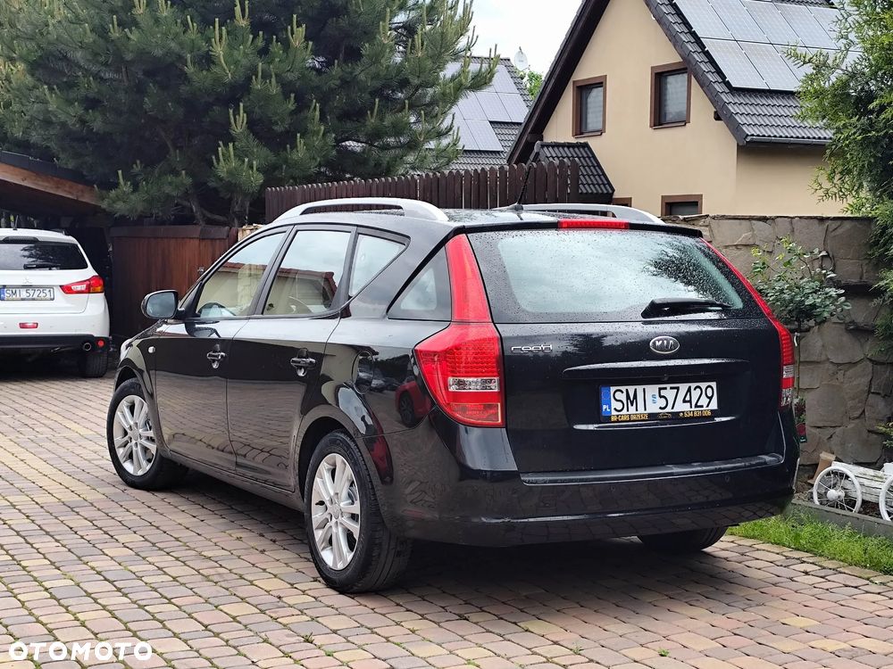 Kia Ceed 1.6 CVVT ISG Vision - 2