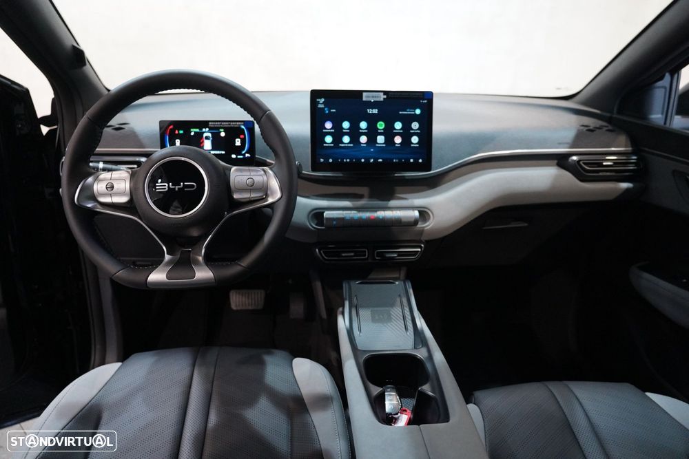 BYD Dolphin Surf 43.2 kWh Comfort - 34