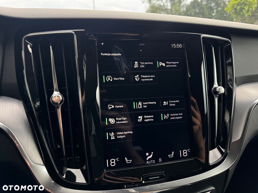 Volvo V60 D3 Geartronic Momentum Pro - 17