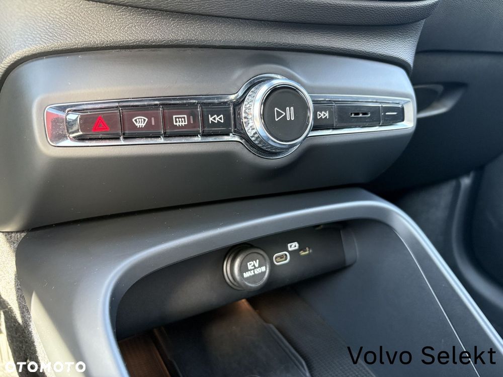 Volvo XC 40 - 15