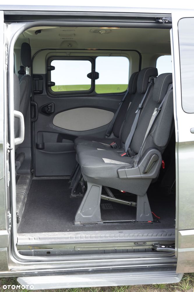 Ford Tourneo Custom 2.0 EcoBlue L2 Trend - 6