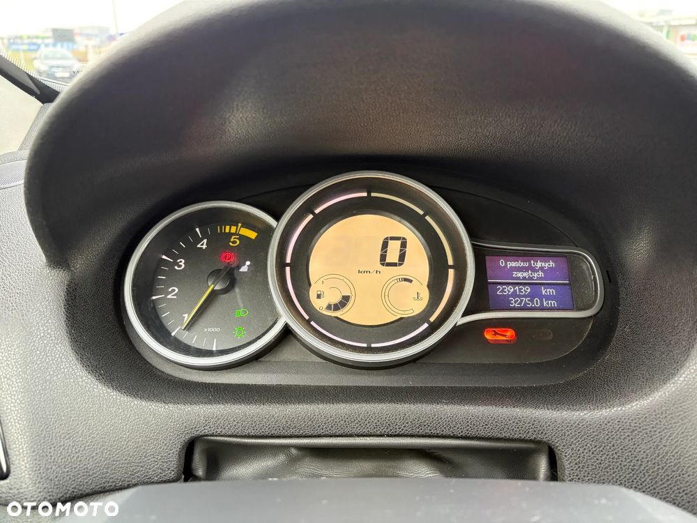 Renault Megane ENERGY dCi 110 Start & Stopp Dynamique - 13