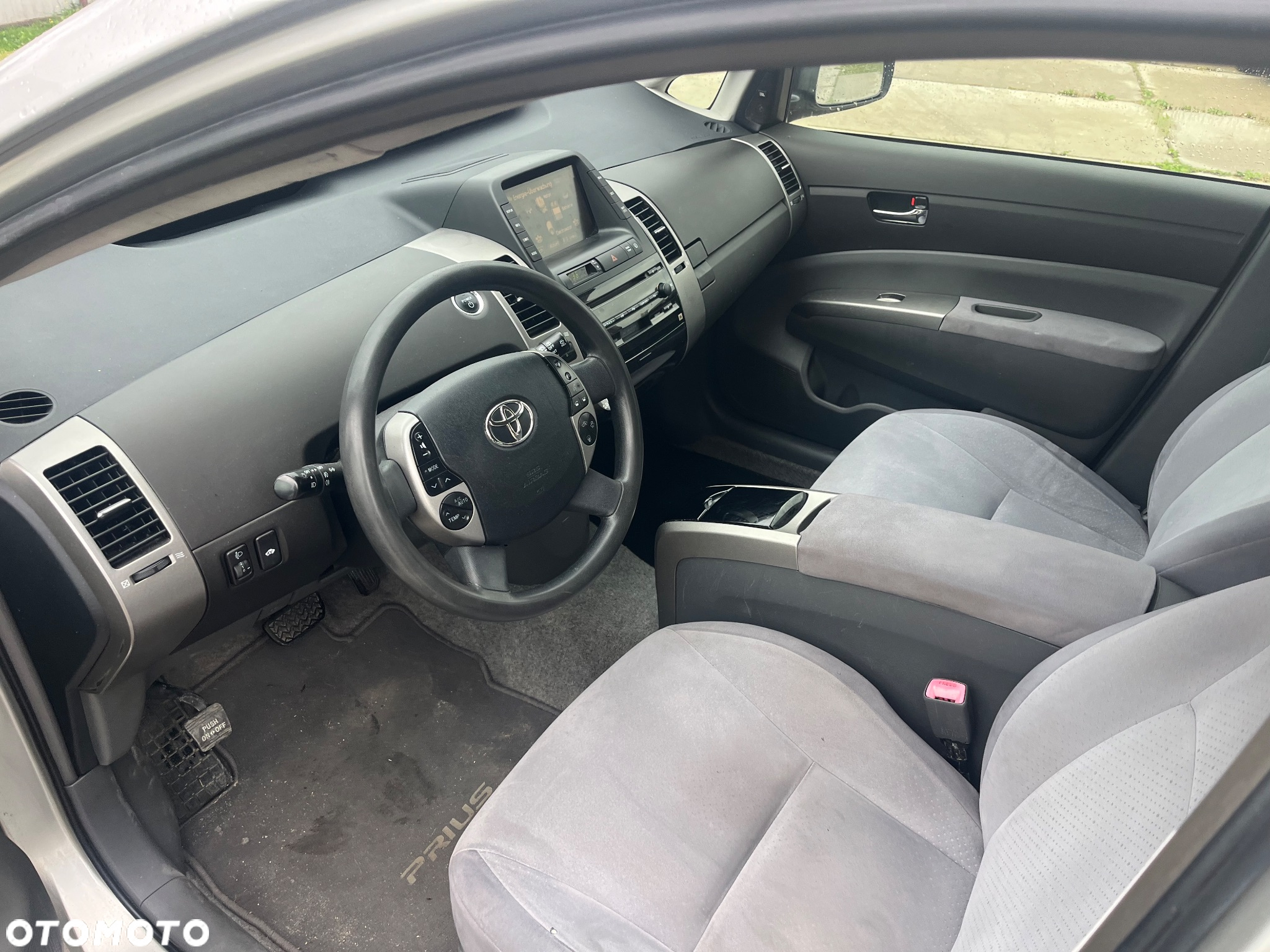 Toyota Prius 1.5 VVT-i Prestige - 8