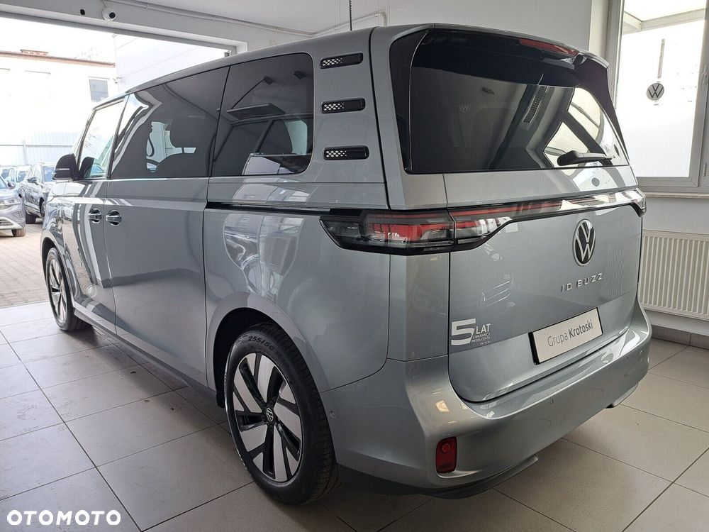 Volkswagen ID. Buzz - 7