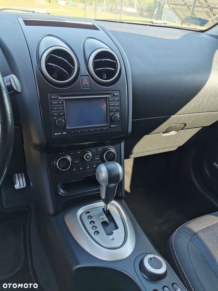 Nissan Qashqai+2 2.0 4x4 Tekna CVT - 11