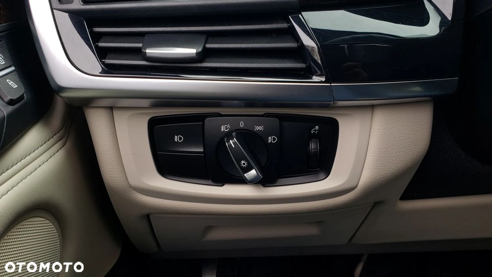 BMW X5 xDrive35i - 18