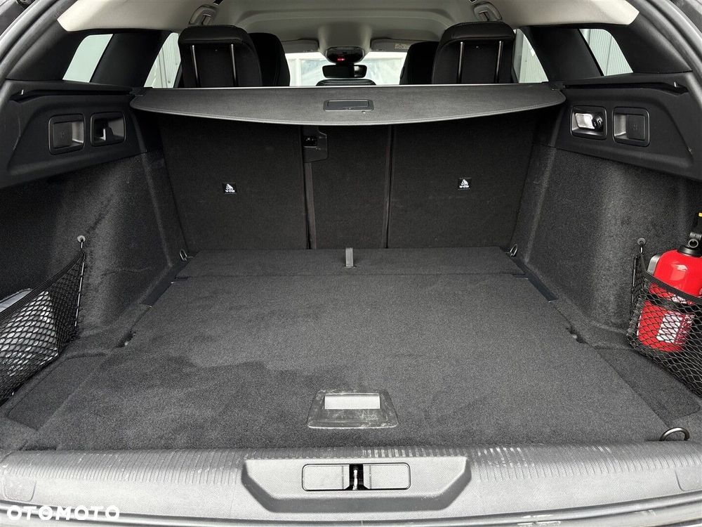 Peugeot 308 1.5 BlueHDi Allure Pack S&S EAT8 - 10
