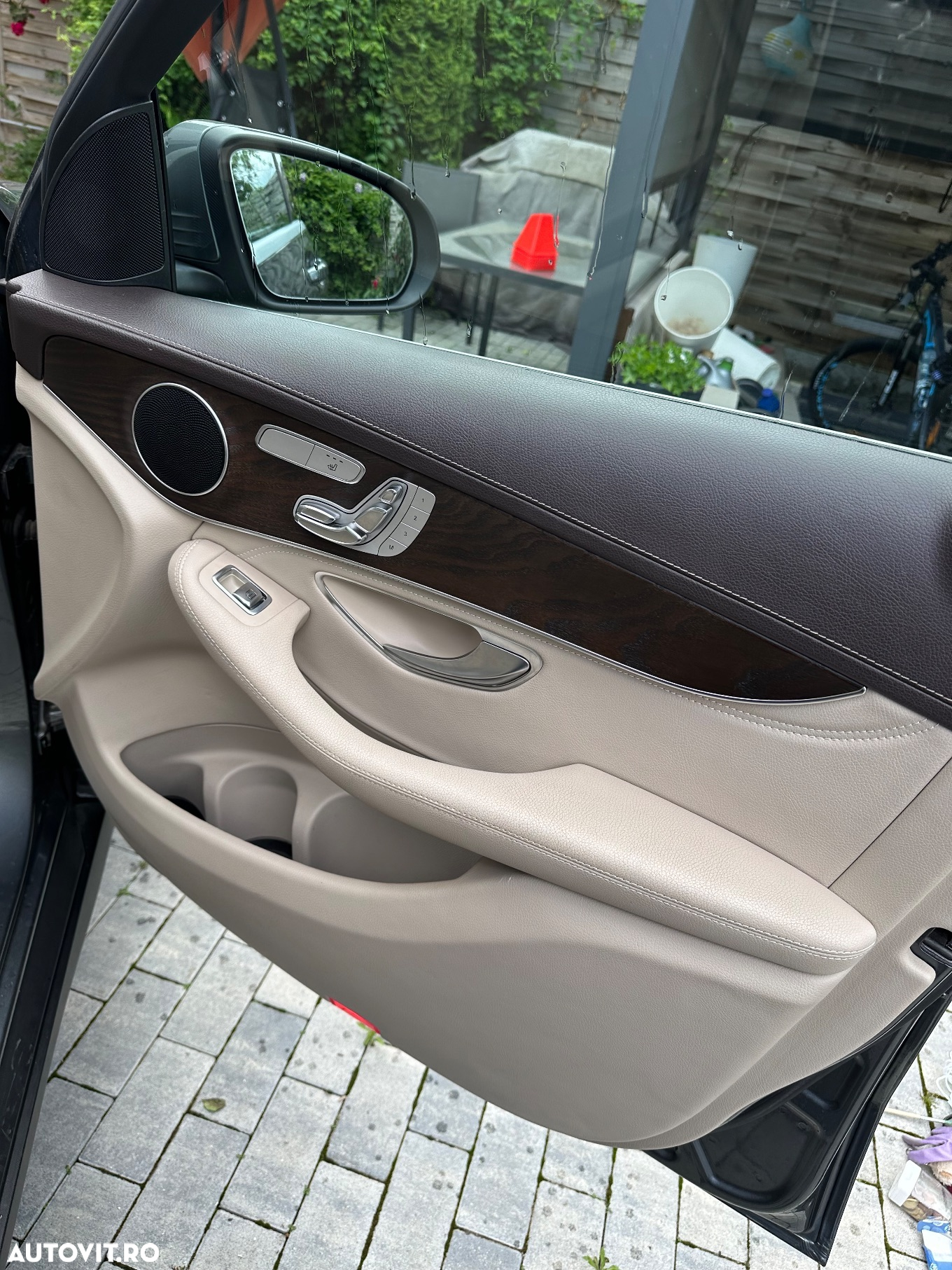 Mercedes-Benz GLC Coupe 350 e 4MATIC - 15
