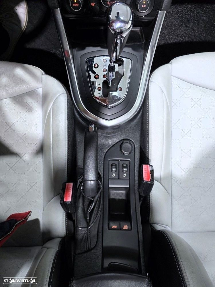 Peugeot 308 CC 155 THP Auto Roland Garros - 24