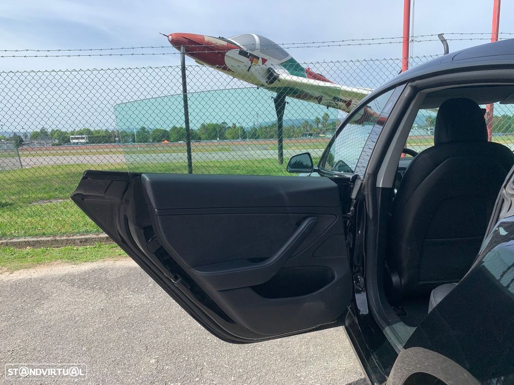 Tesla Model 3 Long Range Tração Integral - 40