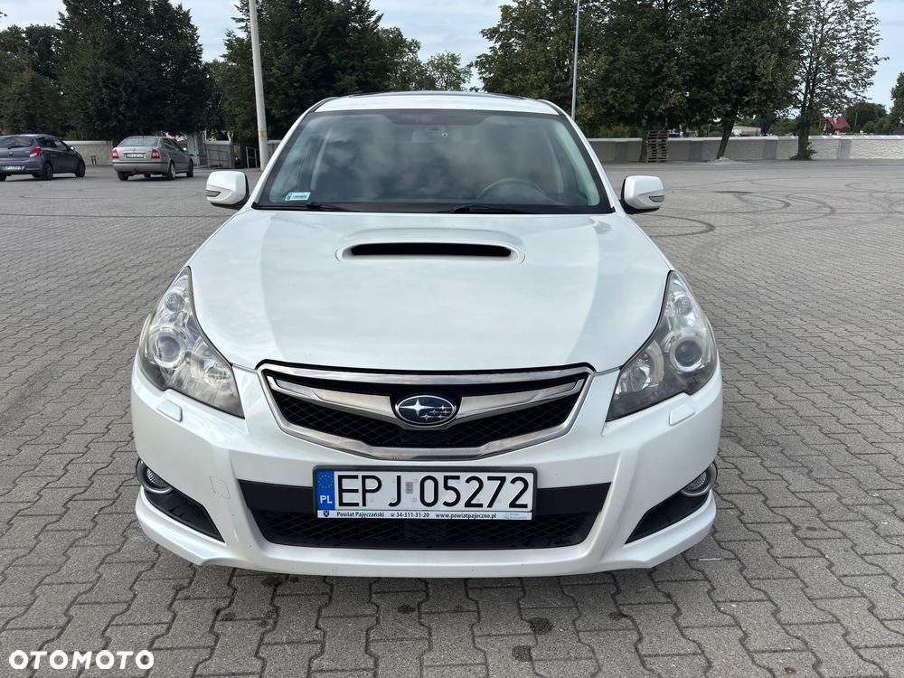 Subaru Legacy 2.5i GT - 2