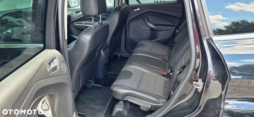 Ford Kuga 2.0 TDCi 4x4 Titanium - 14