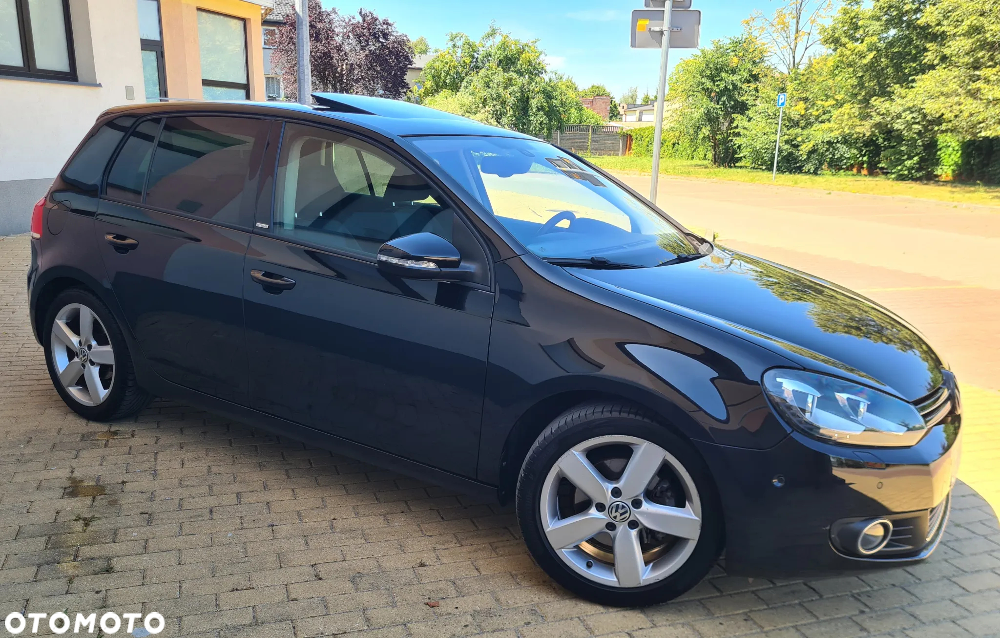 Volkswagen Golf VI 2.0 TDI Highline - 4