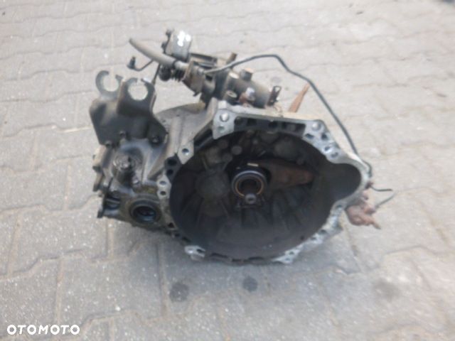 MANUALNA SKRZYNIA BIEGÓW TOYOTA COROLLA E12 1.4 16V - 22