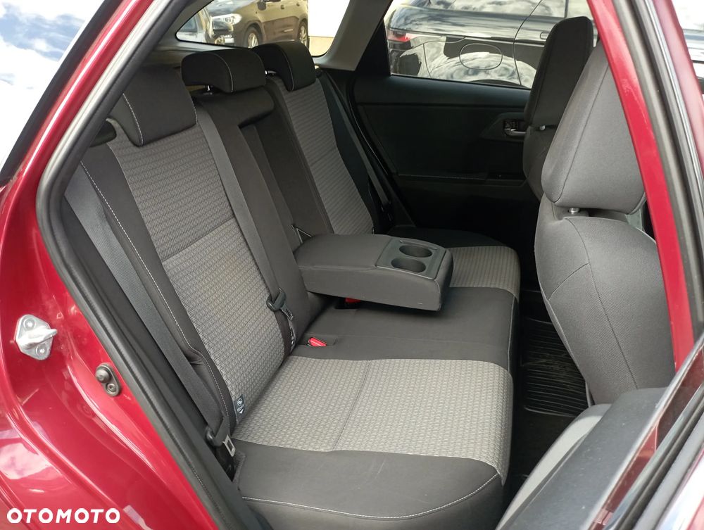 Toyota Auris 1.6 Selection - 10